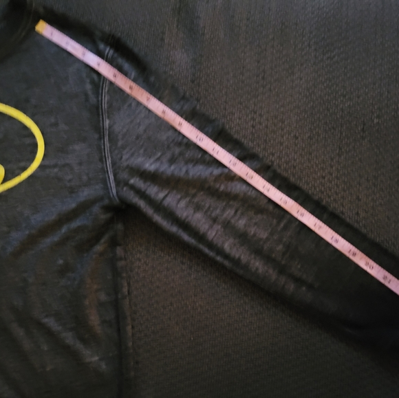 Batman Boys Size M Long Sleeve Pullover Black Washed Color - Picture 7 of 8